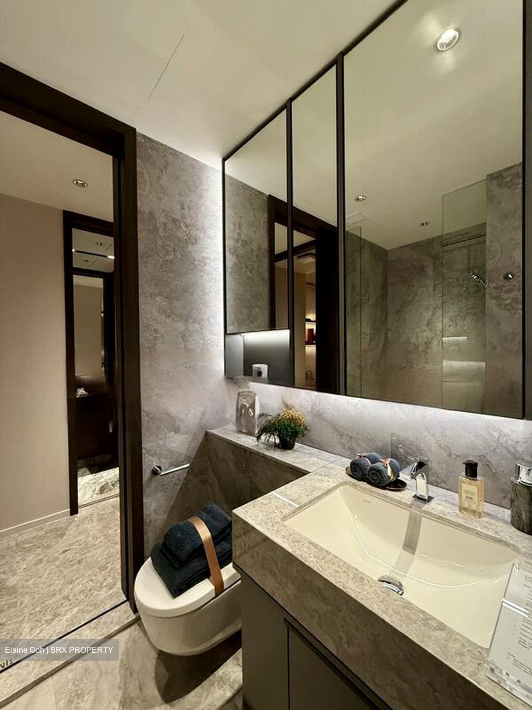 Meyer Road (D15), Condominium #452658221